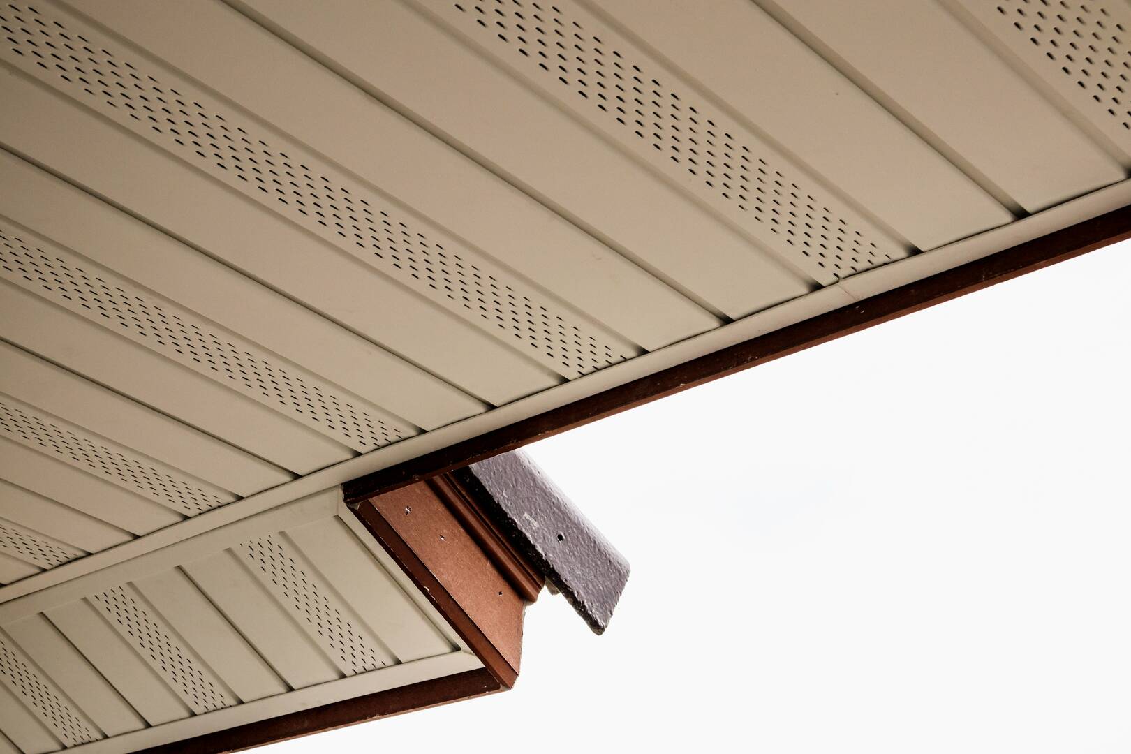 Thomas Roofing & Supply Inc