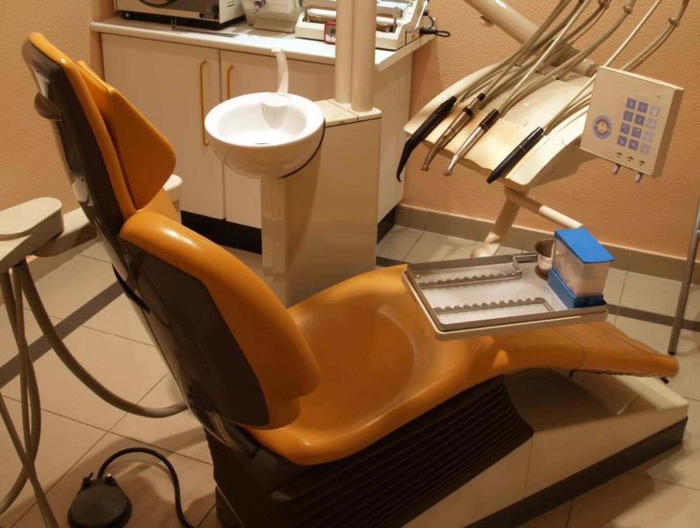 Nicholas J Hurley DDS PA